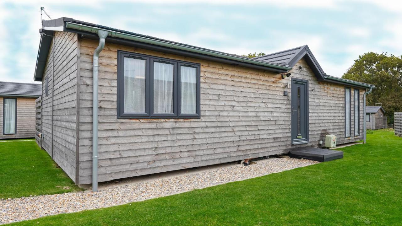 Warrenwood Country Park Hotel Polegate Exterior foto